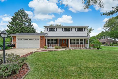 7516 Sheridan Dr, Willowbrook, IL 60527 photo 1