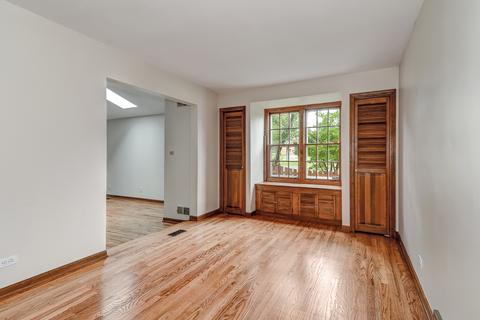 7516 Sheridan Dr, Willowbrook, IL 60527 photo 9