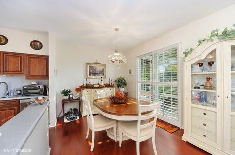 130 Commons Ct, Wheeling, IL 60090 photo 8