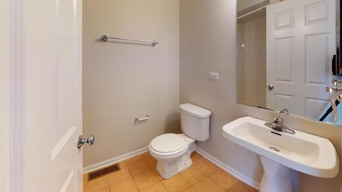 1216 E 63rd St, Chicago, IL 60637 photo 5
