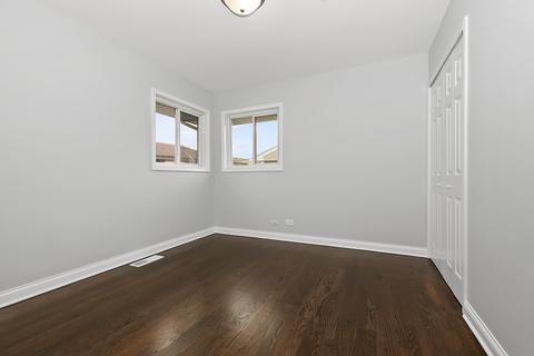 Undisclosed, Bridgeview, IL 60455 photo 15