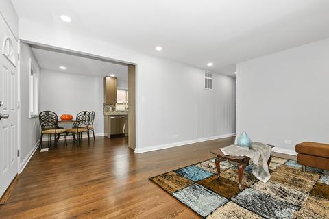 Undisclosed, Bridgeview, IL 60455 photo 8