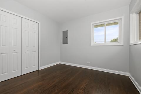 Undisclosed, Bridgeview, IL 60455 photo 14