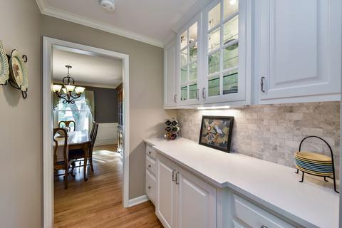1473 Sandy Hook St, Wheaton, IL 60189 photo 4