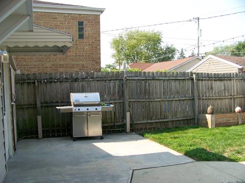 8118 44th Ct, Lyons, IL 60534 photo 17