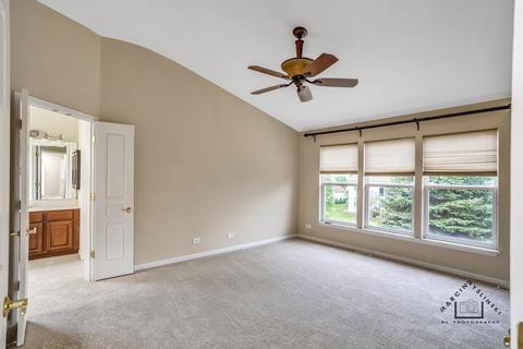 4630 Whitehall Ln, Algonquin, IL 60102 photo 21