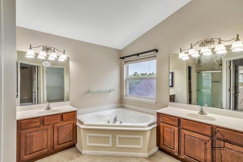 4630 Whitehall Ln, Algonquin, IL 60102 photo 22
