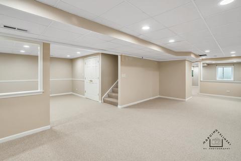 4630 Whitehall Ln, Algonquin, IL 60102 photo 18