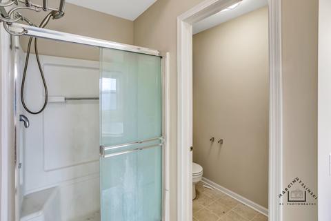 4630 Whitehall Ln, Algonquin, IL 60102 photo 24