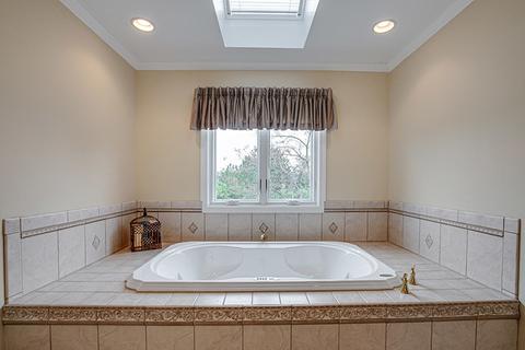 304 Whytegate Ct, Lincolnshire, IL 60069 photo 32