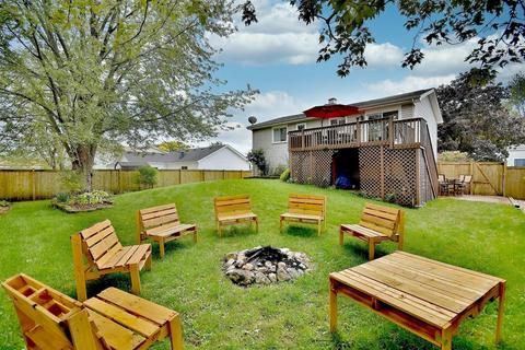 813 Prairie Ave, Bartlett, IL 60103 photo 45