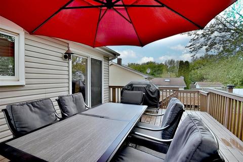 813 Prairie Ave, Bartlett, IL 60103 photo 39