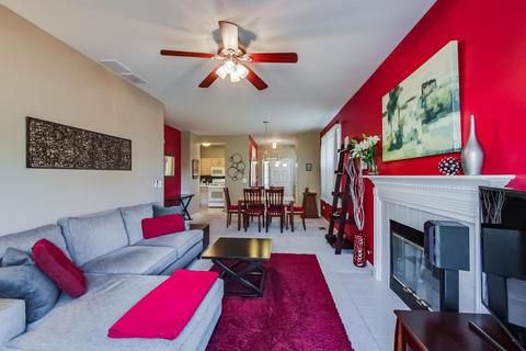 3166 Falling Waters Ln, Lindenhurst, IL 60046 photo 8