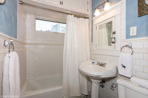 602 E Illinois St, Wheaton, IL 60187 photo 12
