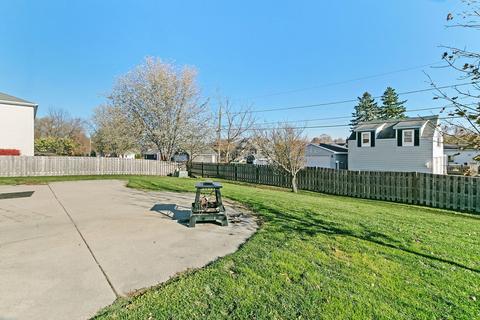 2713 Arbor Dr, Mchenry, IL 60050 photo 30