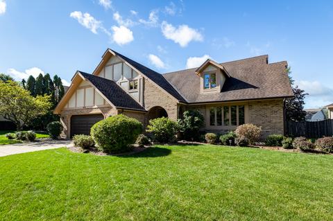 1675 Charlemagne Dr, Hoffman Estates, IL 60192 photo 2