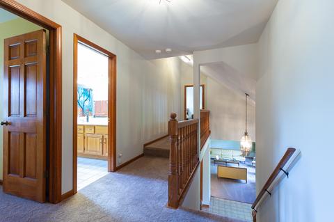 1675 Charlemagne Dr, Hoffman Estates, IL 60192 photo 15