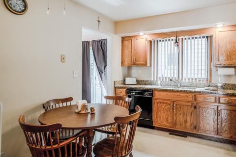 4312 Joliet Ave, Lyons, IL 60534 photo 12