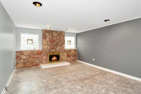 5190 Deerpath Rd, Oak Forest, IL 60452 photo 12