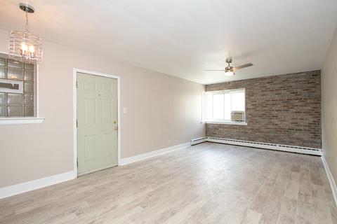 2046 E 72nd Pl #2, Chicago, IL 60649 photo 3