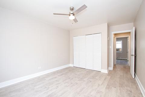 2046 E 72nd Pl #2, Chicago, IL 60649 photo 11