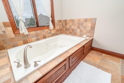 25329 S Tuscany Dr E, Monee, IL 60449 photo 32