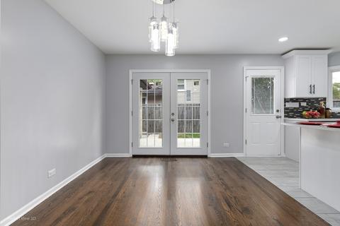 715 Devonshire Dr, Des Plaines, IL 60018 photo 8