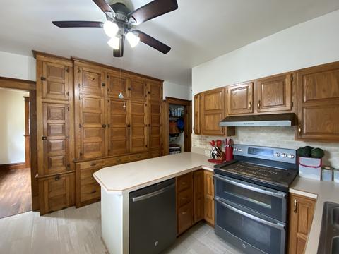 507 E Mason St, Polo, IL 61064 photo 3