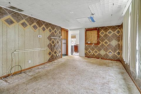 308 Independence Ave, Dewey, IL 61840 photo 9