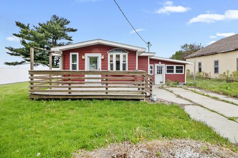 308 Independence Ave, Dewey, IL 61840 photo 2