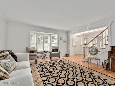 825 Cherry St, Wheaton, IL 60187 photo 4