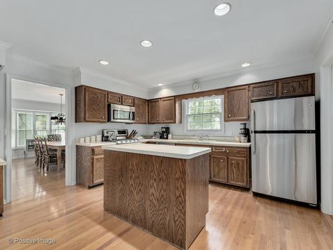 825 Cherry St, Wheaton, IL 60187 photo 11