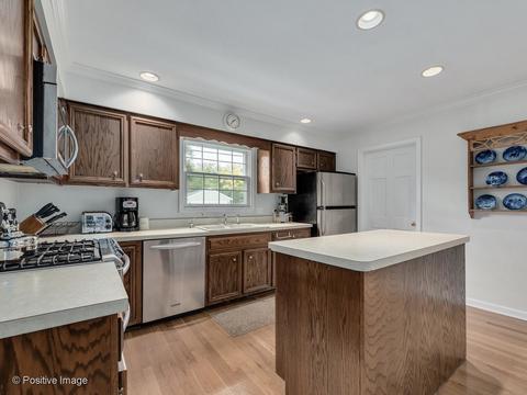 825 Cherry St, Wheaton, IL 60187 photo 12
