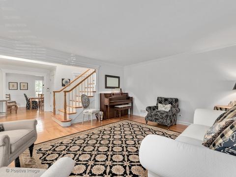 825 Cherry St, Wheaton, IL 60187 photo 5