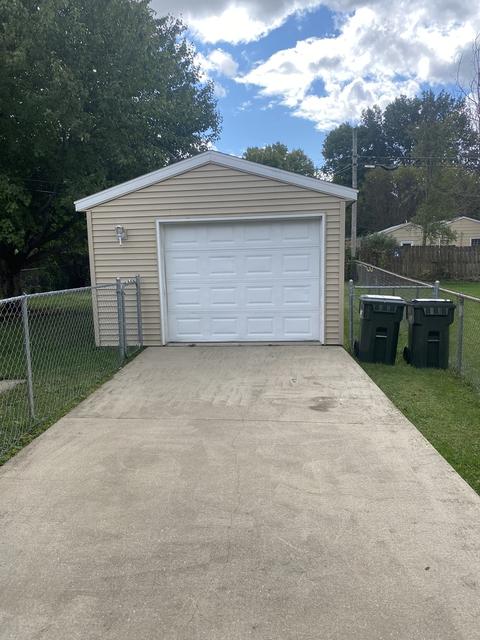 1513 E 16th St, Sterling, IL 61081 photo 7