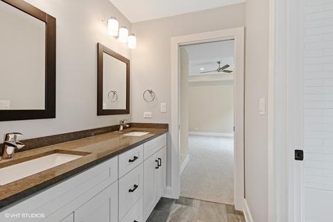 922 Wakeman Ave, Wheaton, IL 60187 photo 23