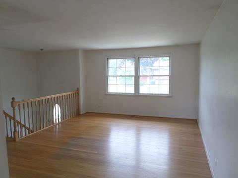2201 Oak Ln, Rolling Meadows, IL 60008 photo 7