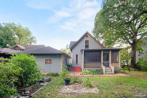 564 Division St, Elgin, IL 60120 photo 24