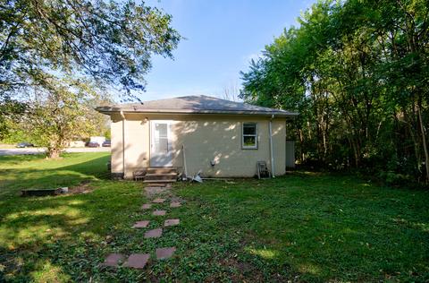 509 Champlain St, Joliet, IL 60436 photo 13