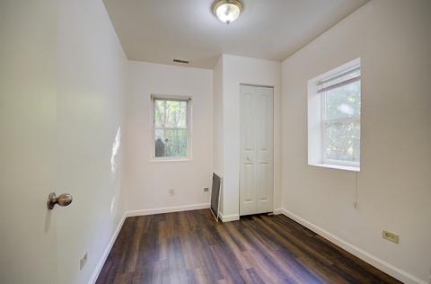 509 Champlain St, Joliet, IL 60436 photo 10
