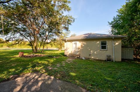 509 Champlain St, Joliet, IL 60436 photo 14