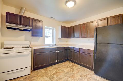 509 Champlain St, Joliet, IL 60436 photo 9