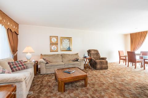 667 Westmere Rd, Des Plaines, IL 60016 photo 3