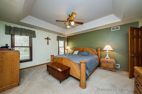 746 Braintree Ln, Bartlett, IL 60103 photo 11