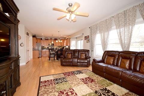 850 Red Oak Ave, Addison, IL 60101 photo 13