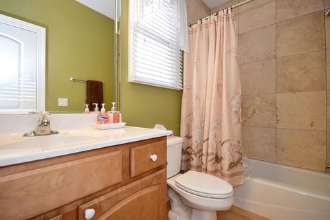 850 Red Oak Ave, Addison, IL 60101 photo 21