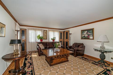 717 N 8th Ave, Addison, IL 60101 photo 4