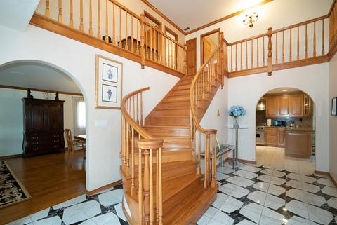 717 N 8th Ave, Addison, IL 60101 photo 3