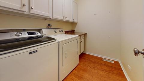 913 Walnut St, Genoa, IL 60135 photo 15