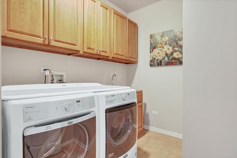 1119 Pine Valley Ct, Elgin, IL 60124 photo 26